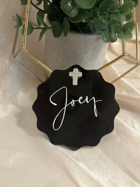 Guest Seating - SCALLOP ACRYLIC BLACK