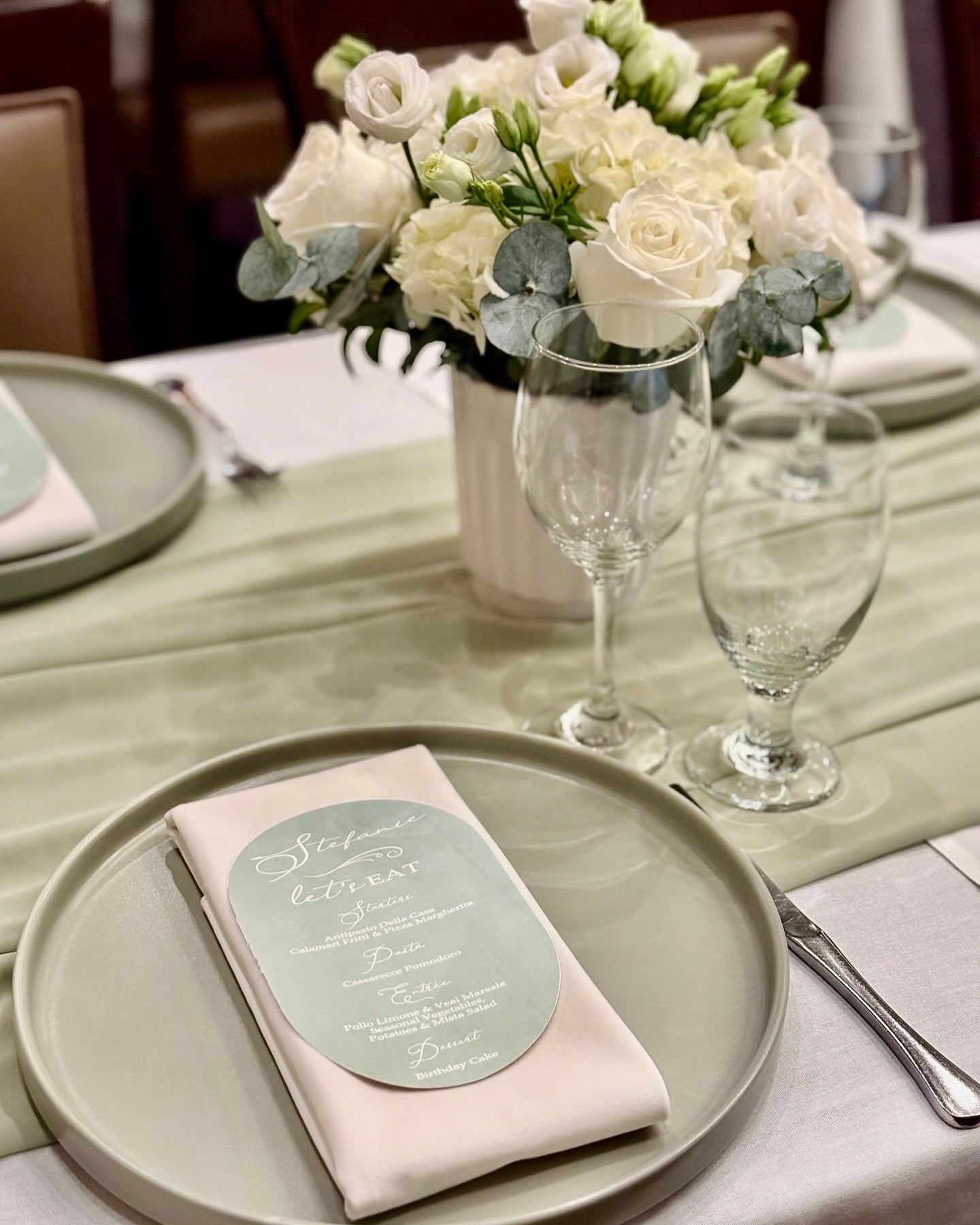 Menu & Seating Card- SAGE OVAL