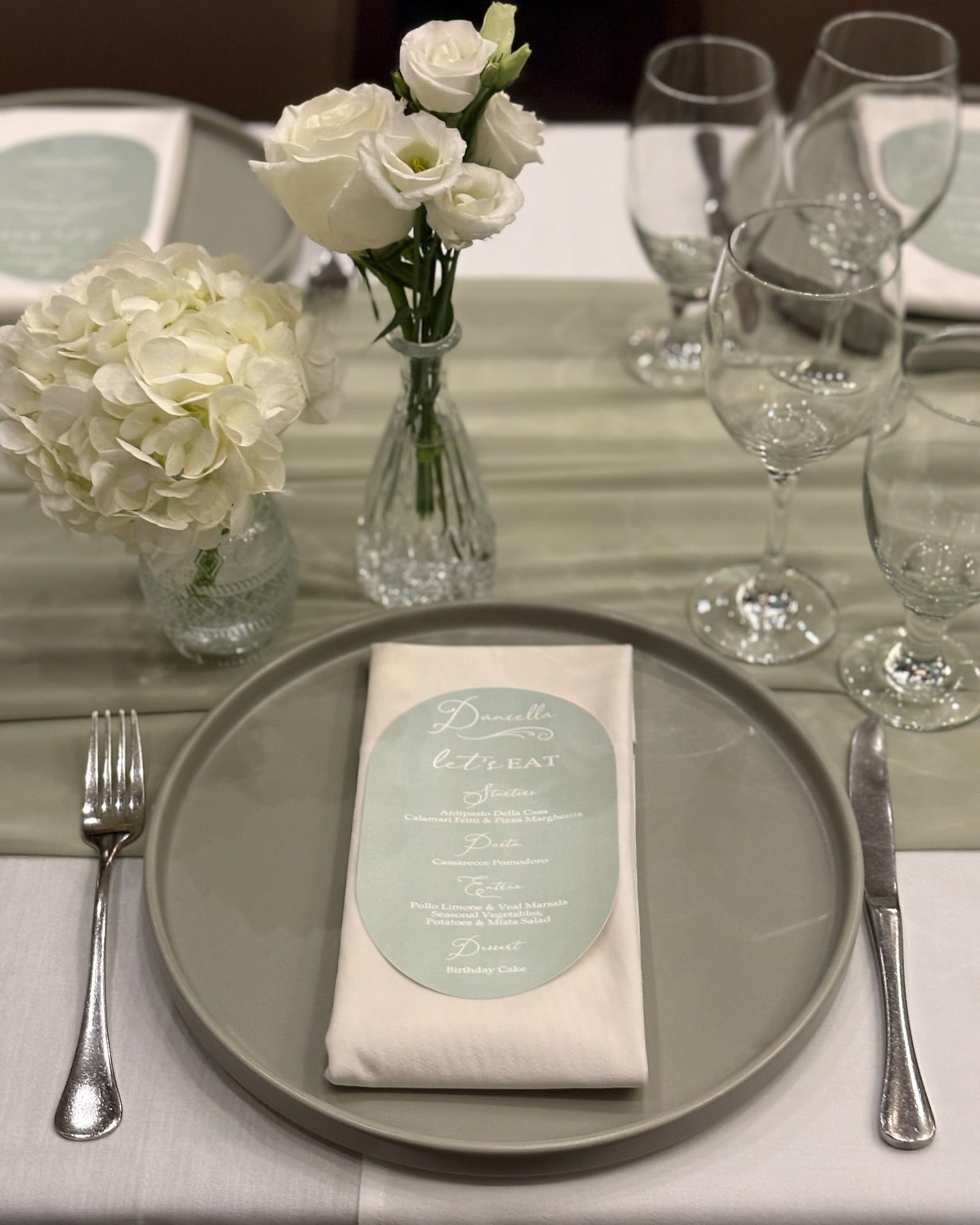 Menu & Seating Card- SAGE OVAL